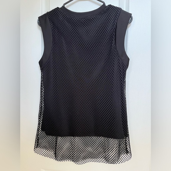 Zara armless mesh top with attached lining-black-size M US - Picture 10 of 12